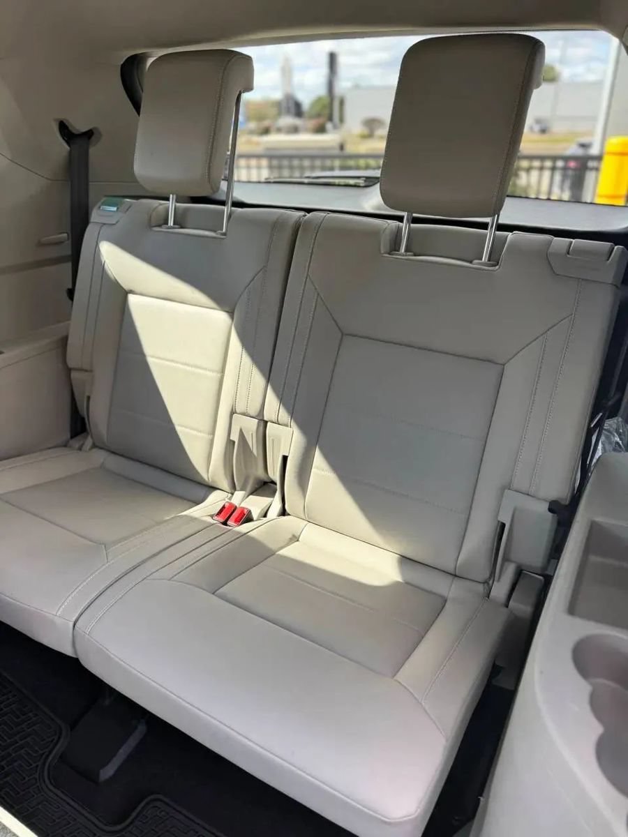 Used 2022 Volkswagen Atlas SE FWD image 13