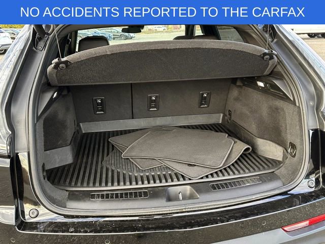 Used 2020 Cadillac XT4 Sport w/ Cold Weather Package image 9