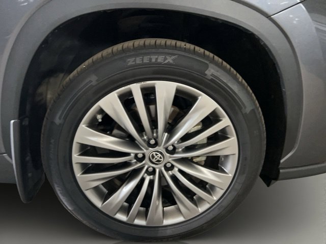 Used 2021 Toyota Highlander Platinum AWD/4WD image 29