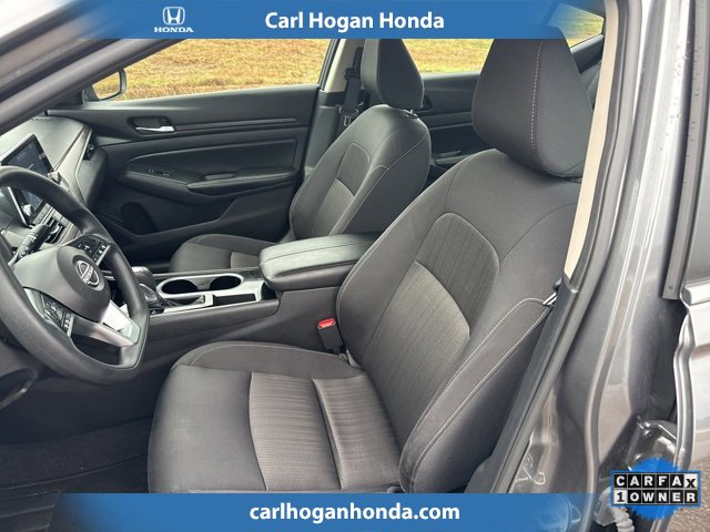 Used 2024 Nissan Altima 2.5 SV image 16