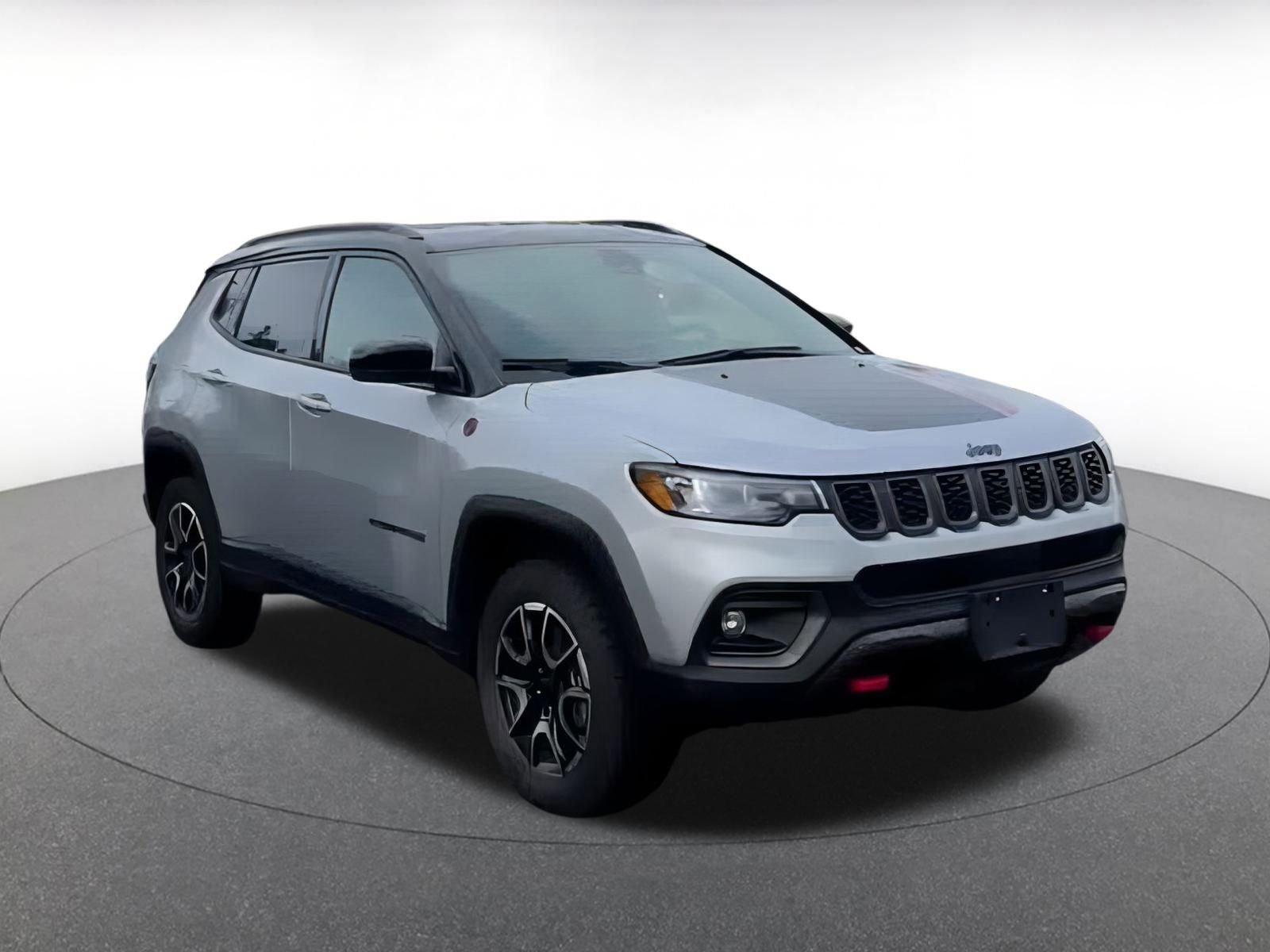 Used 2025 Jeep Compass Trailhawk w/ Trailer Tow Group image 3