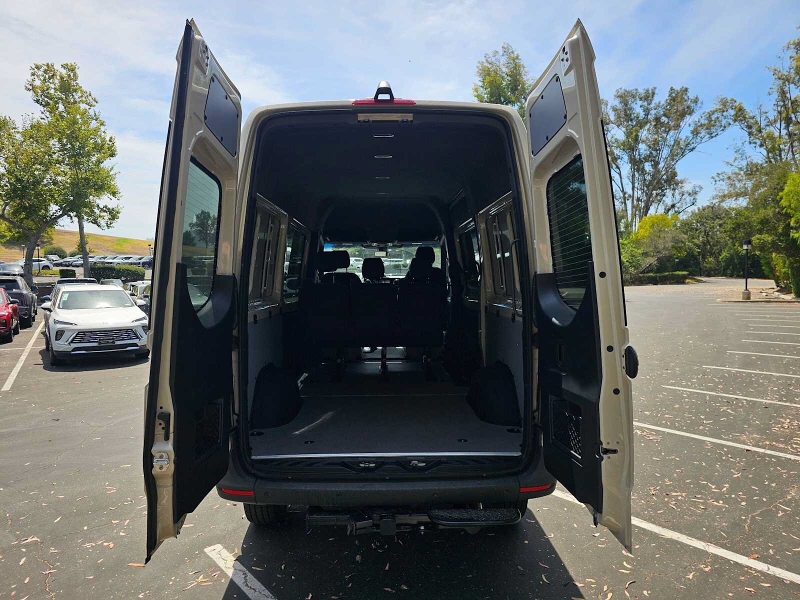 New 2026 Mercedes-Benz Sprinter 2500 image 18
