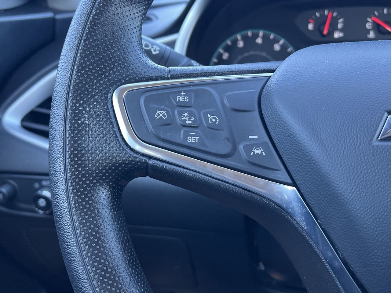 Used 2024 Chevrolet Malibu LT image 15