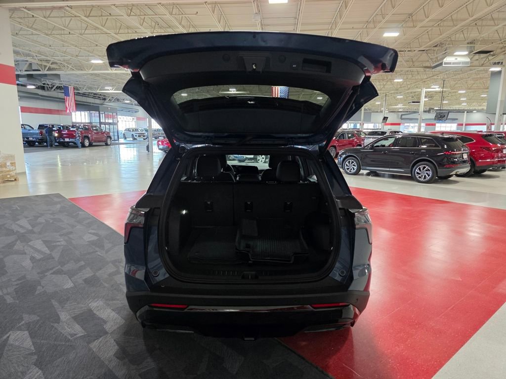 Used 2026 Chevrolet Equinox RS w/ Convenience Package III image 5