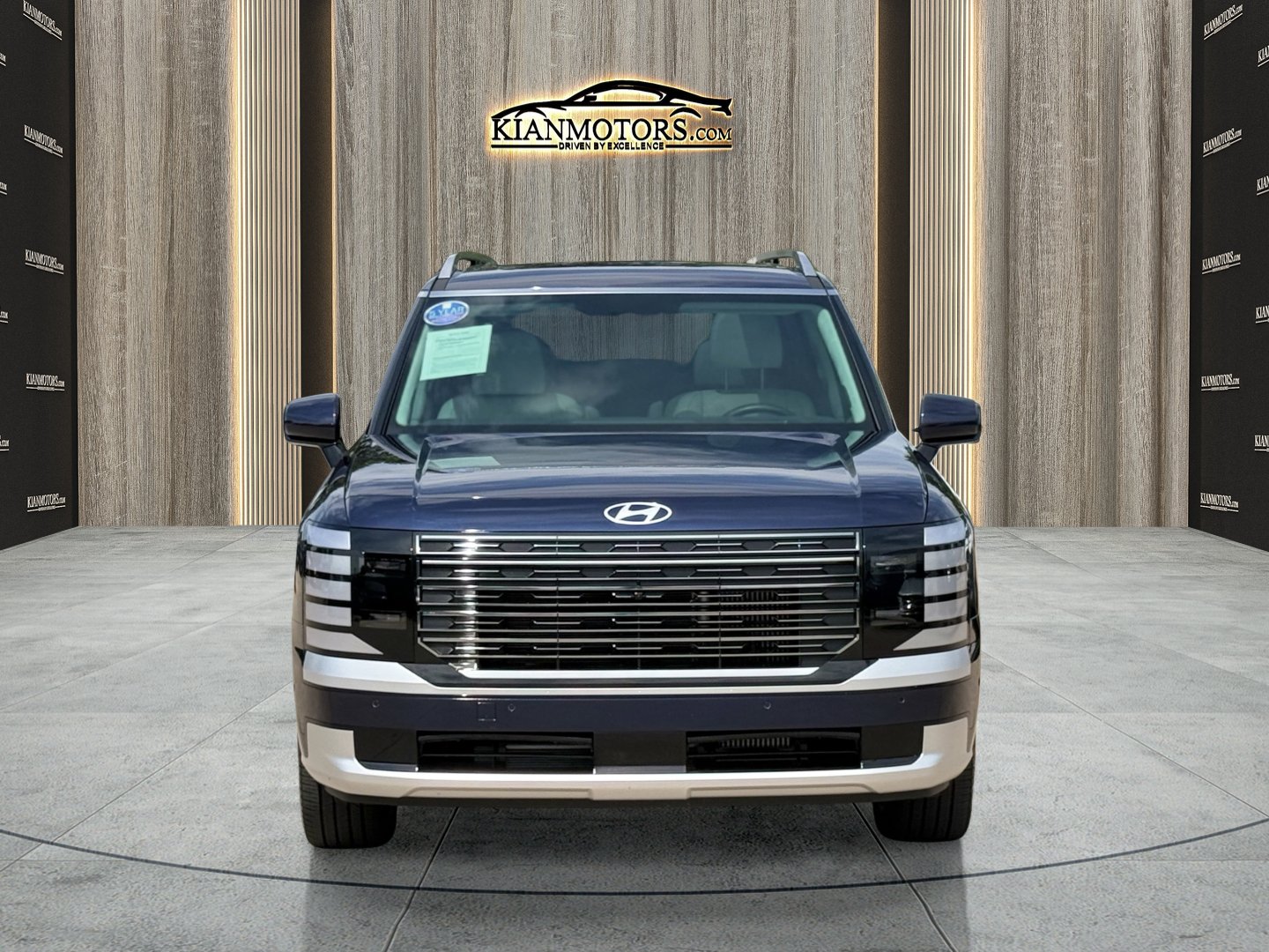 Used 2026 Hyundai Palisade Calligraphy AWD/4WD image 2