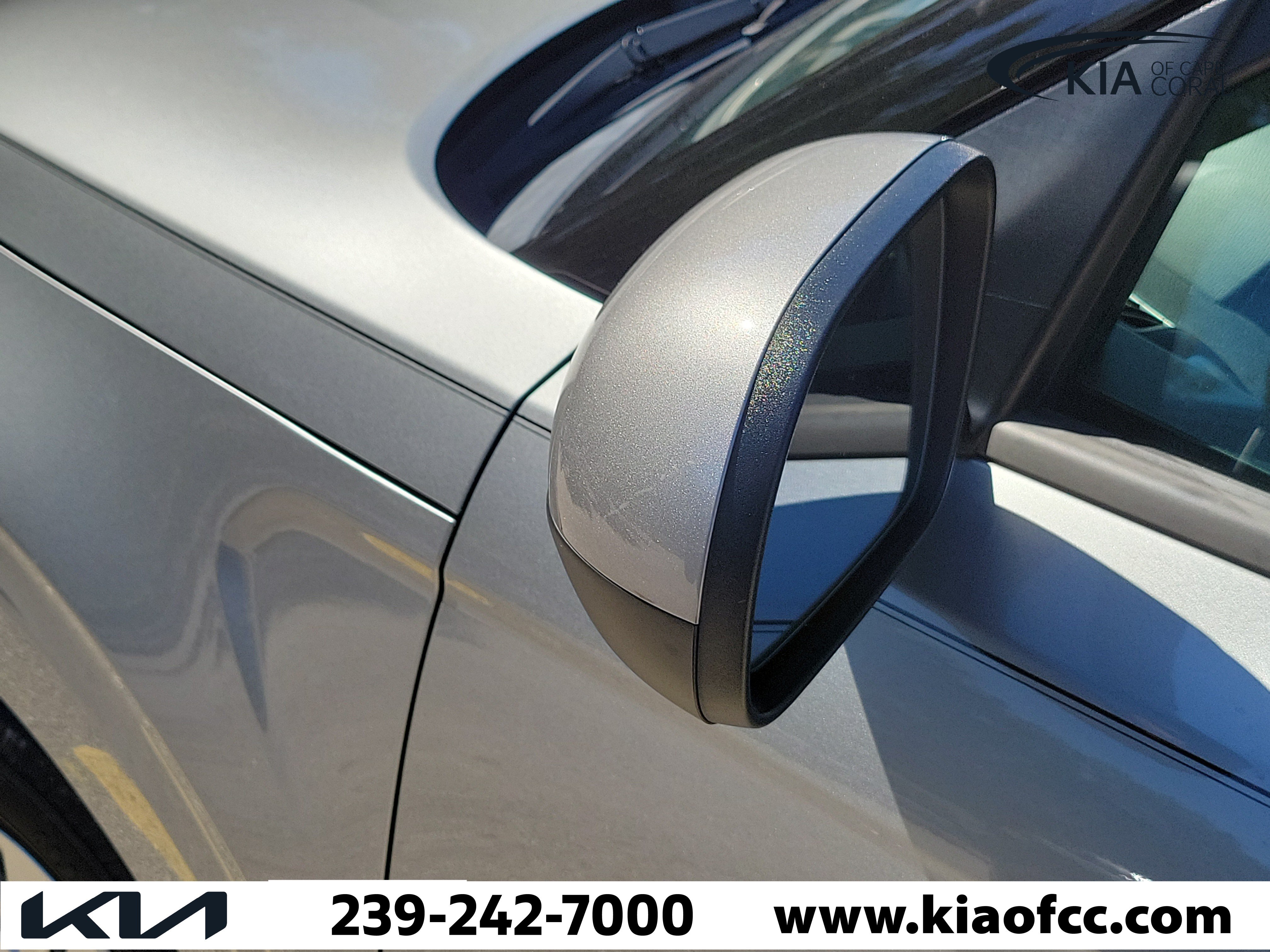 Used 2022 Kia Soul LX FWD image 4