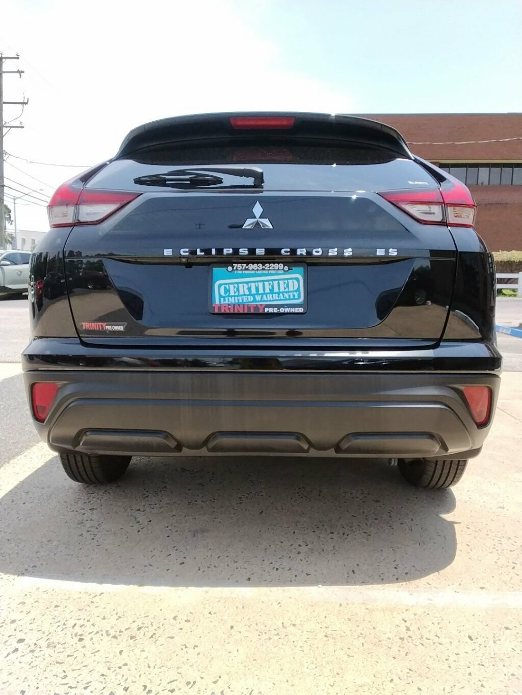 Used 2023 Mitsubishi Eclipse Cross ES AWD/4WD image 3