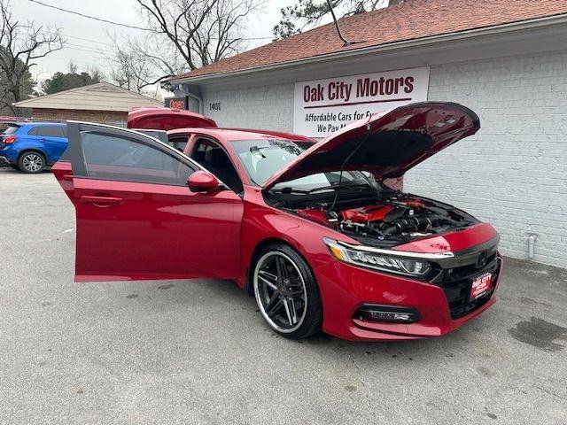 Used 2020 Honda Accord Sport image 8