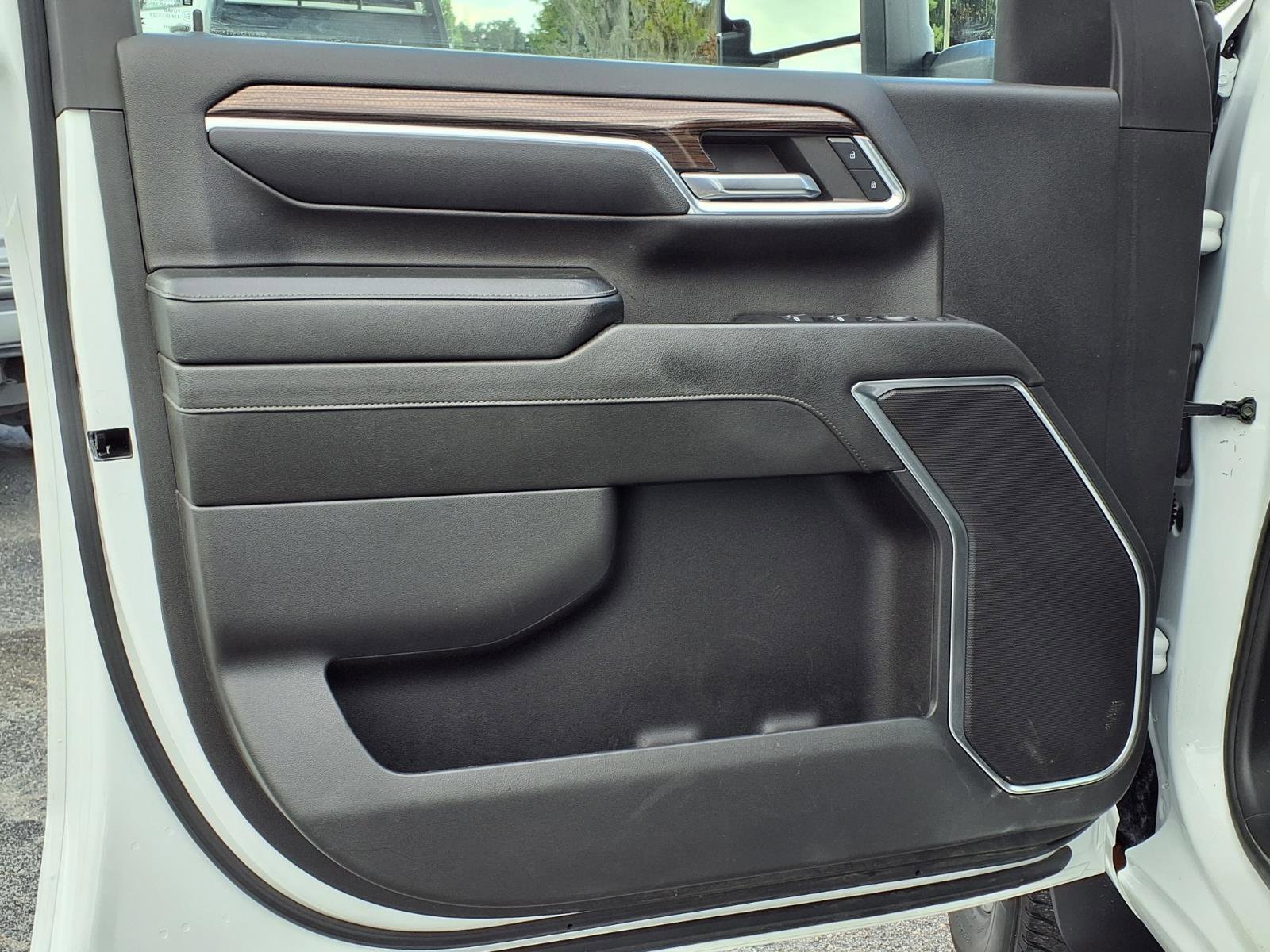 Used 2024 Chevrolet Silverado 2500 LT w/ All Star Edition AWD/4WD image 14