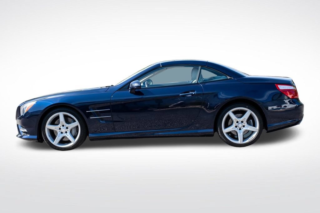 Used 2013 Mercedes-Benz SL 550 w/ Premium Pkg image 32