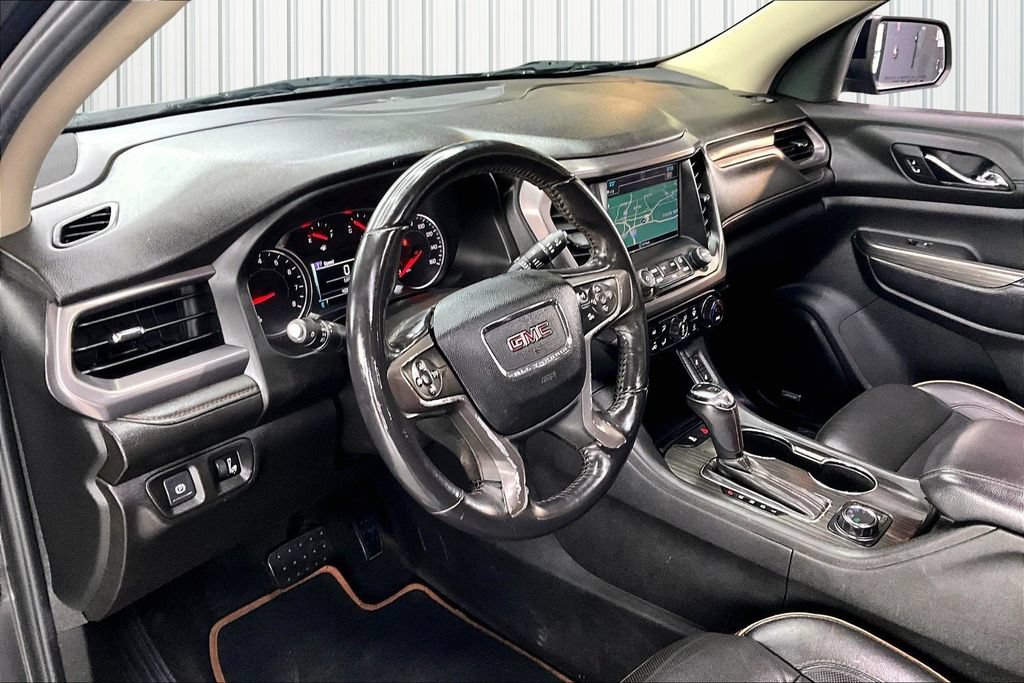 Used 2019 GMC Acadia SLT AWD/4WD image 17