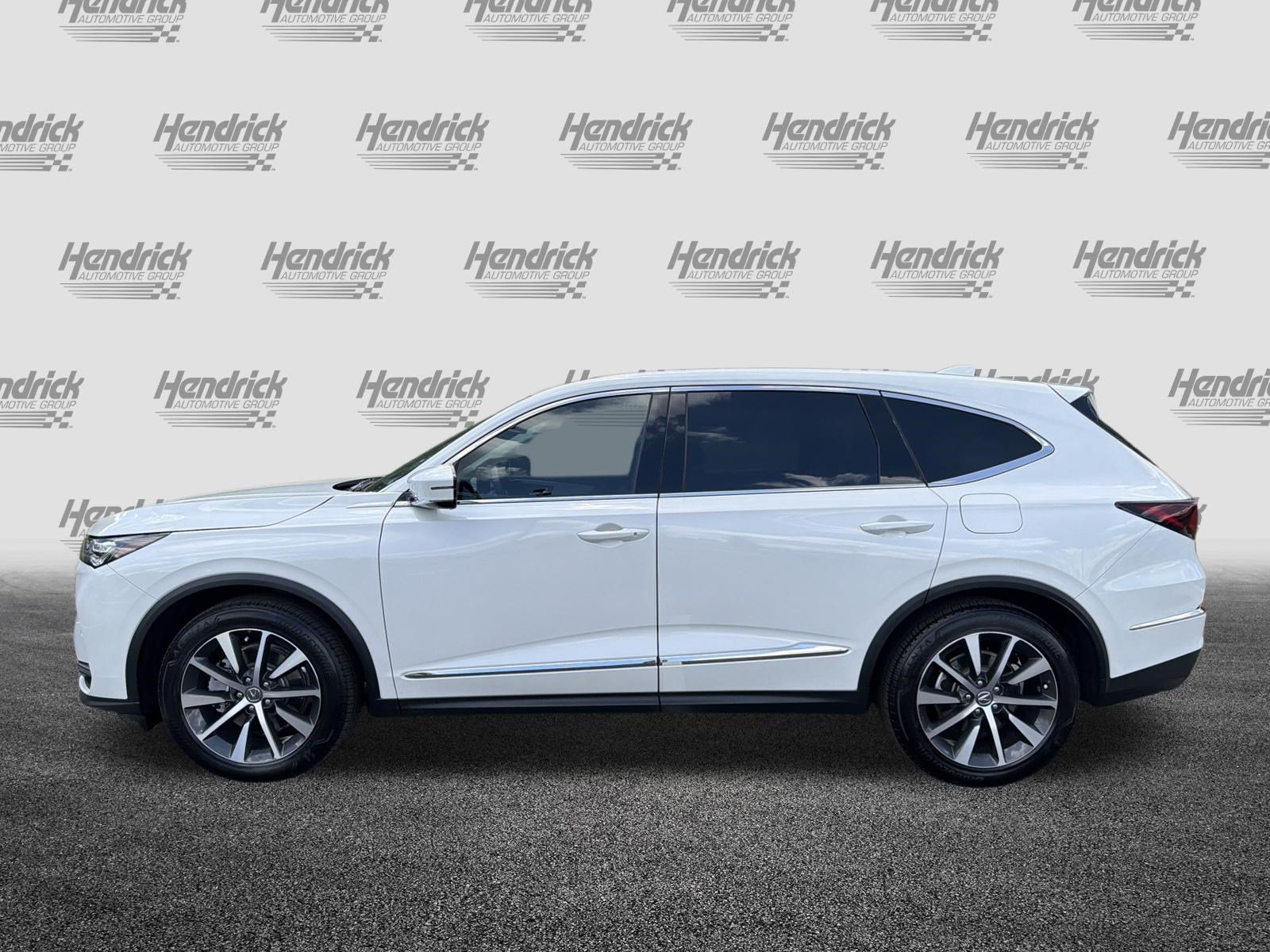 Certified 2026 Acura MDX w/ Technology Package AWD/4WD image 7