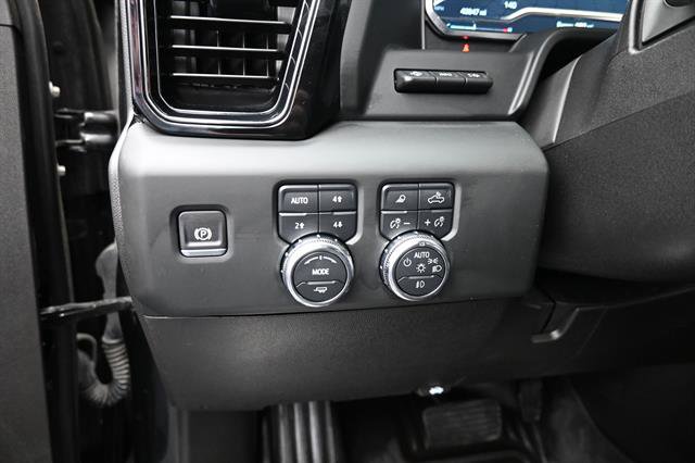 Used 2024 GMC Sierra 2500 AT4X AWD/4WD image 10