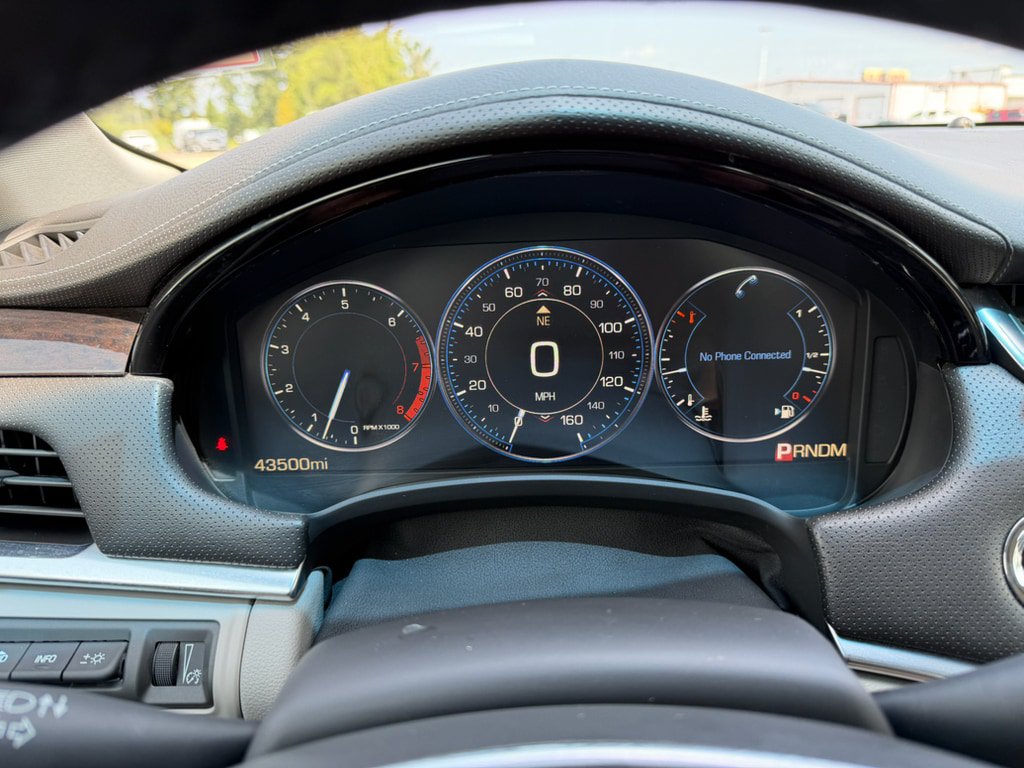Used 2014 Cadillac XTS Premium FWD image 19
