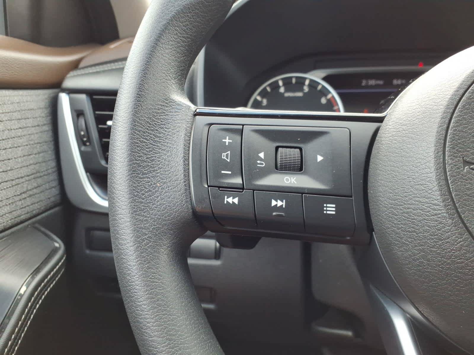 Certified 2023 Nissan Rogue SV AWD/4WD image 23