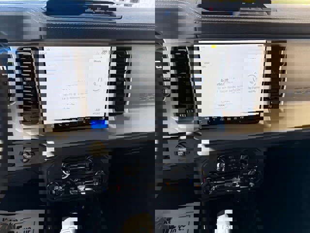 New 2025 Ford Bronco Outer Banks image 20