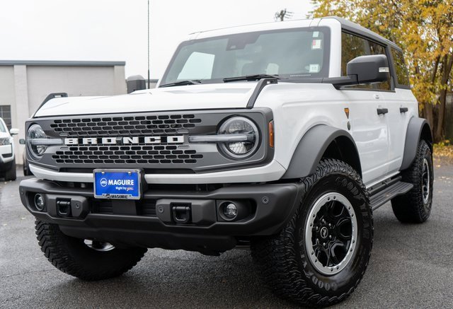 Used 2023 Ford Bronco Badlands w/ Sasquatch Package image 1
