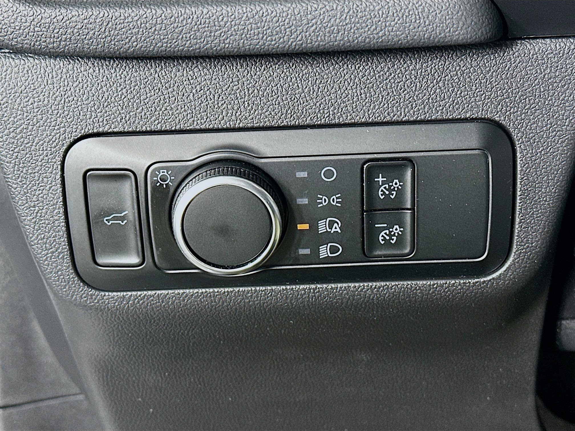 Used 2024 Ford Escape Active image 17