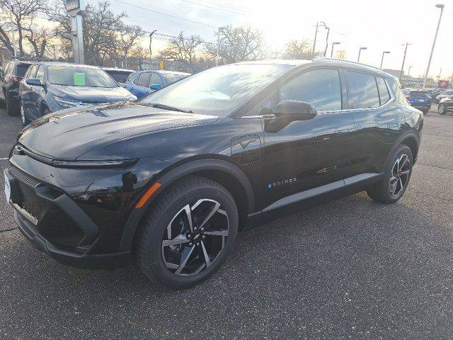 New 2026 Chevrolet Equinox EV LT image 5