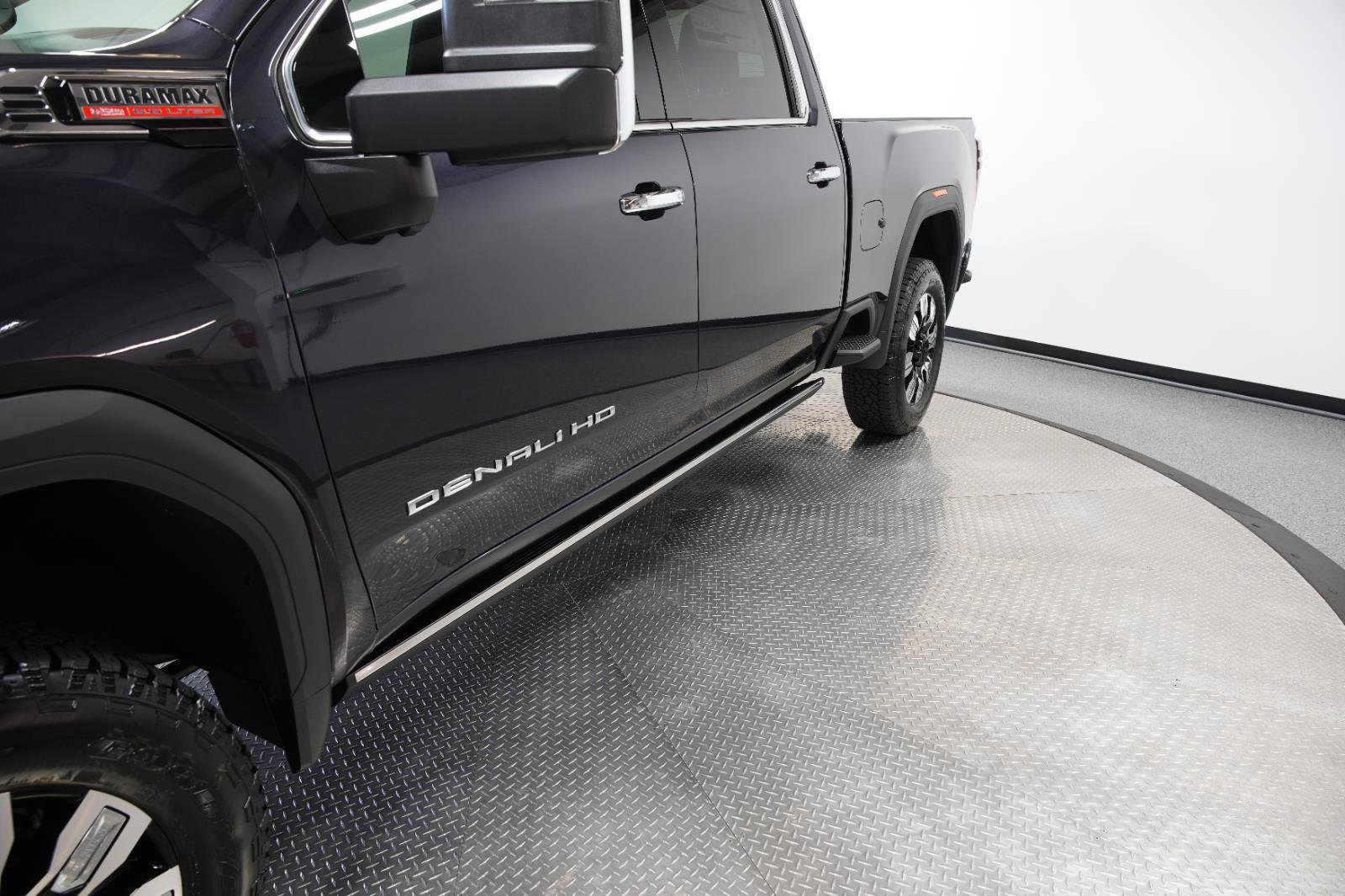 New 2025 GMC Sierra 2500 Denali w/ Denali Reserve Package image 6