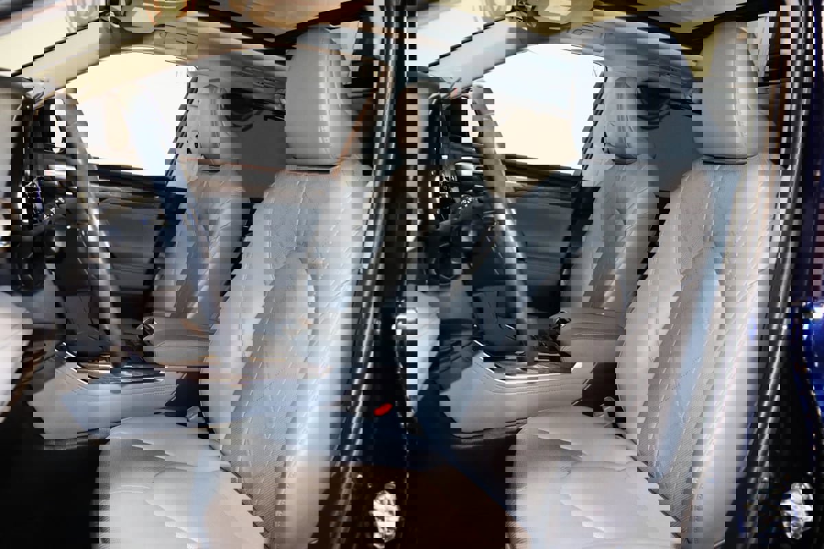 Used 2021 Toyota Highlander Platinum image 41