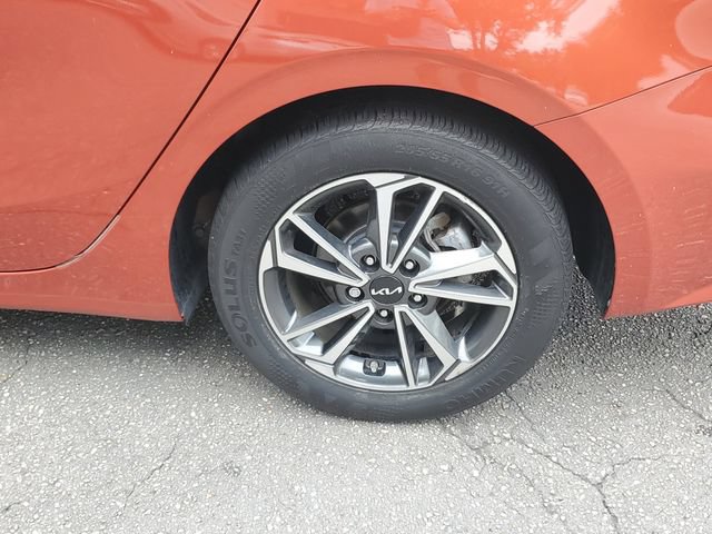 Certified 2023 Kia Forte LXS FWD image 5