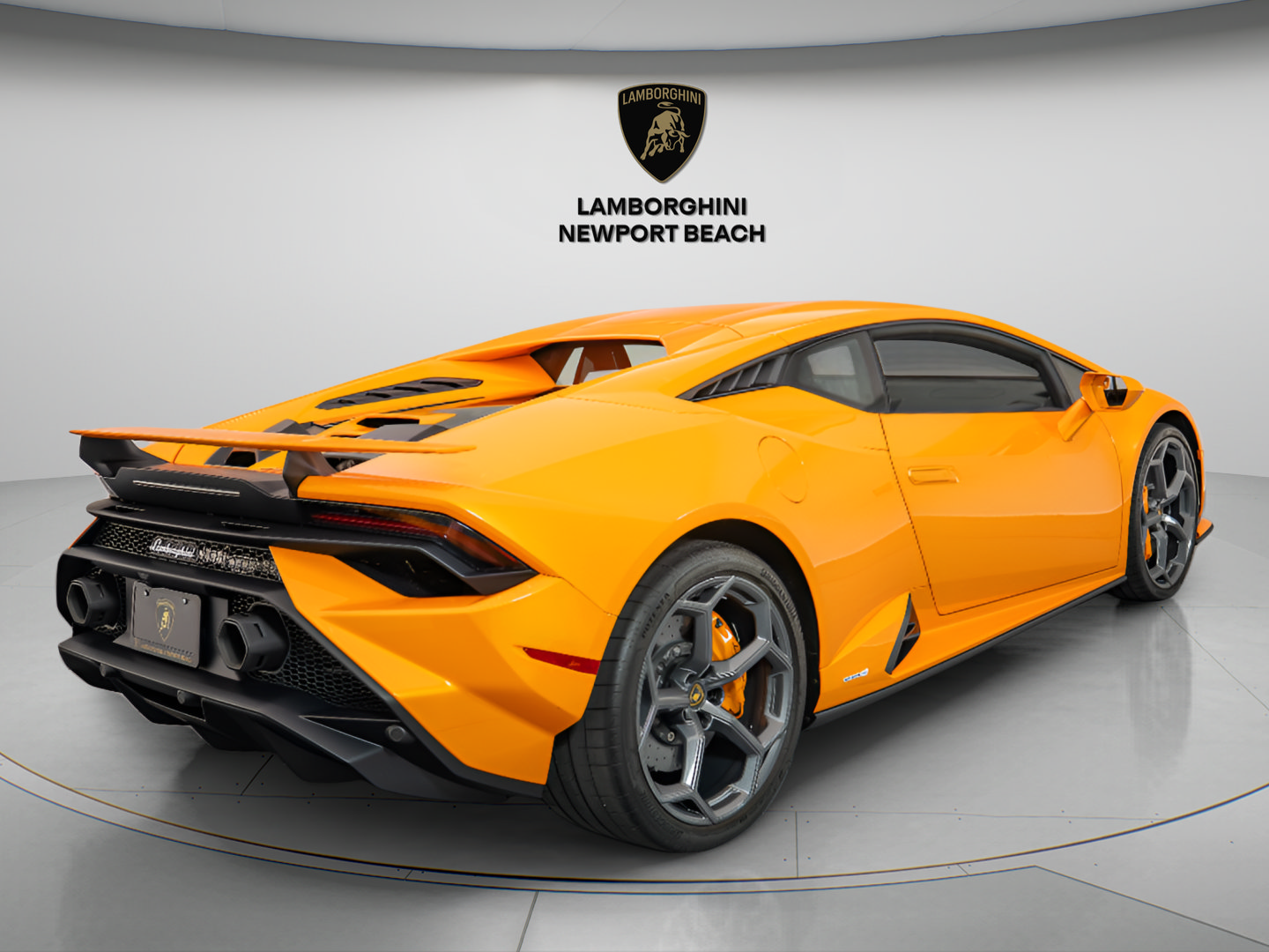 Used 2023 Lamborghini Huracan Tecnica RWD image 6