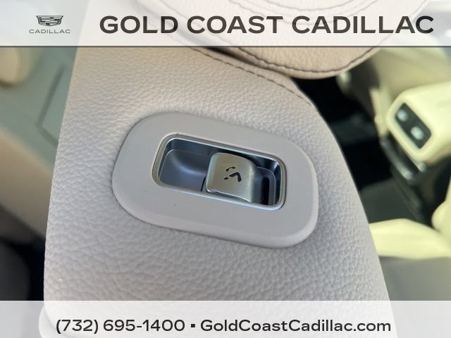 Used 2023 Mercedes-Benz GLS 450 4MATIC image 14