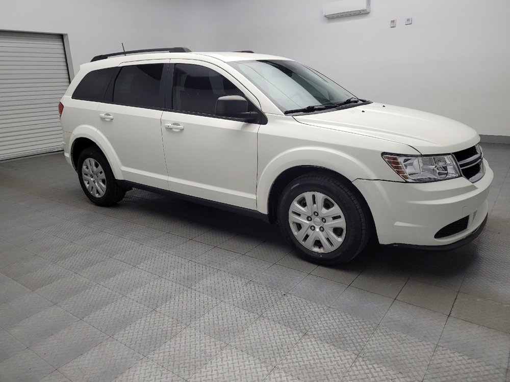 Used 2020 Dodge Journey SE w/ SE Popular Equipment Group image 11