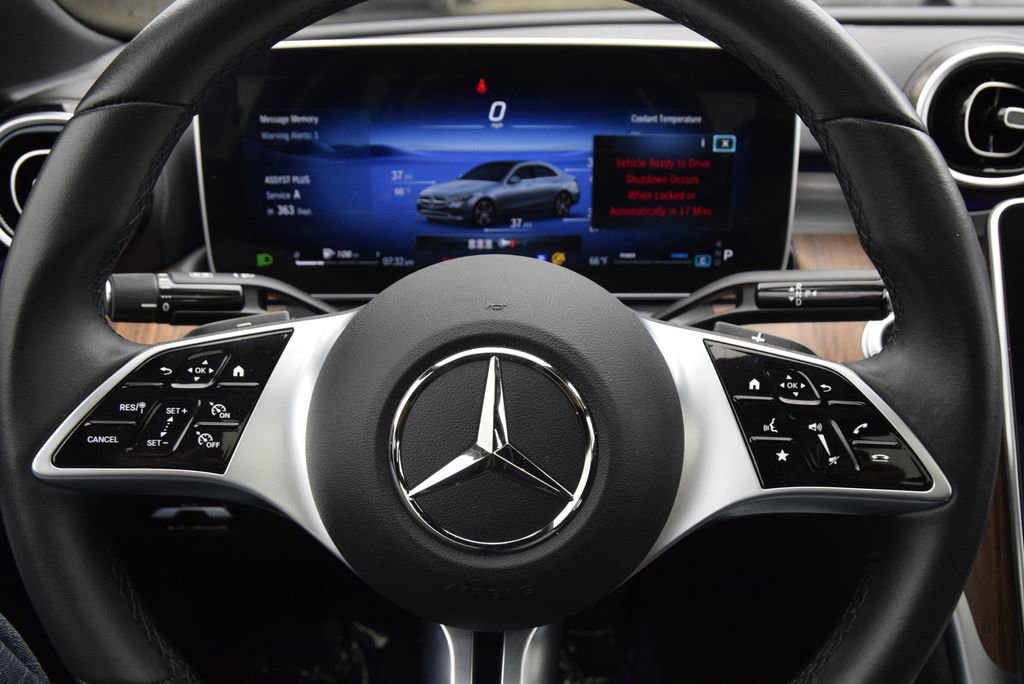Used 2024 Mercedes-Benz C 300 Sedan image 23