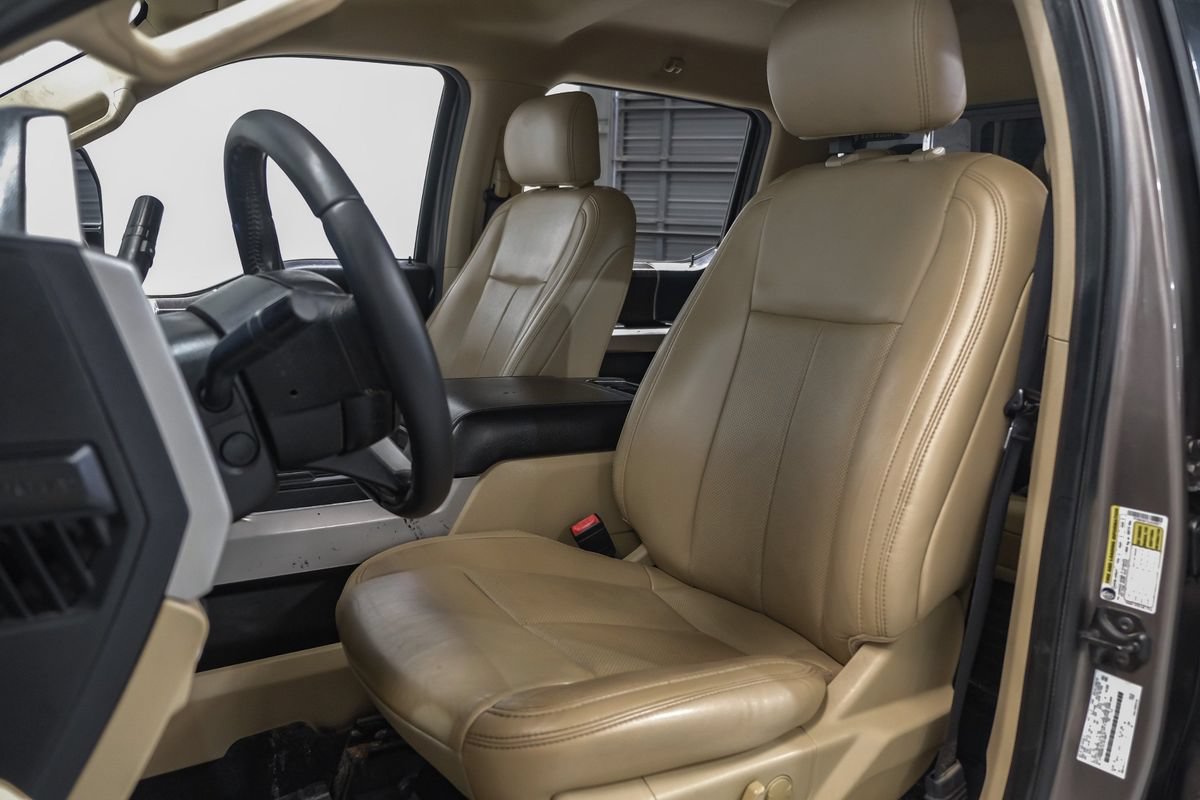 Used 2020 Ford F250 Lariat w/ Tremor Off-Road Package AWD/4WD image 32