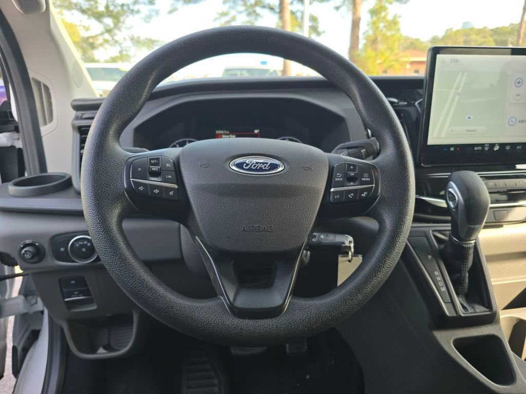 Used 2023 Ford Transit 350 XLT image 15