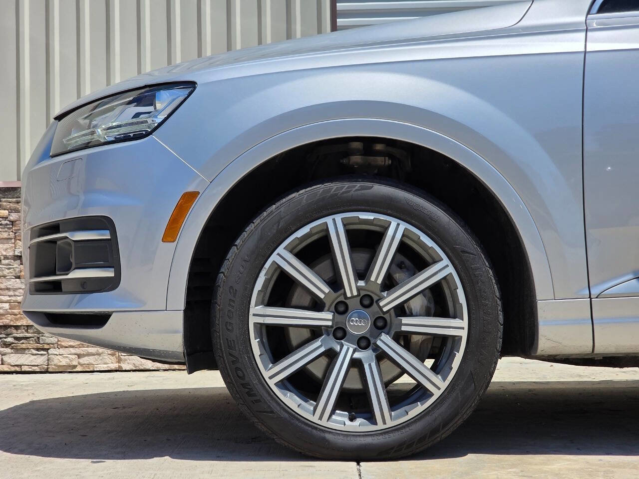Used 2017 Audi Q7 3.0T Prestige AWD/4WD image 46