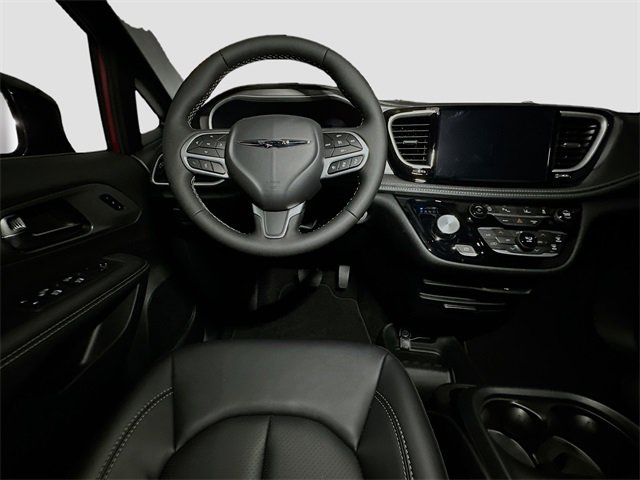 New 2026 Chrysler Pacifica Select image 26
