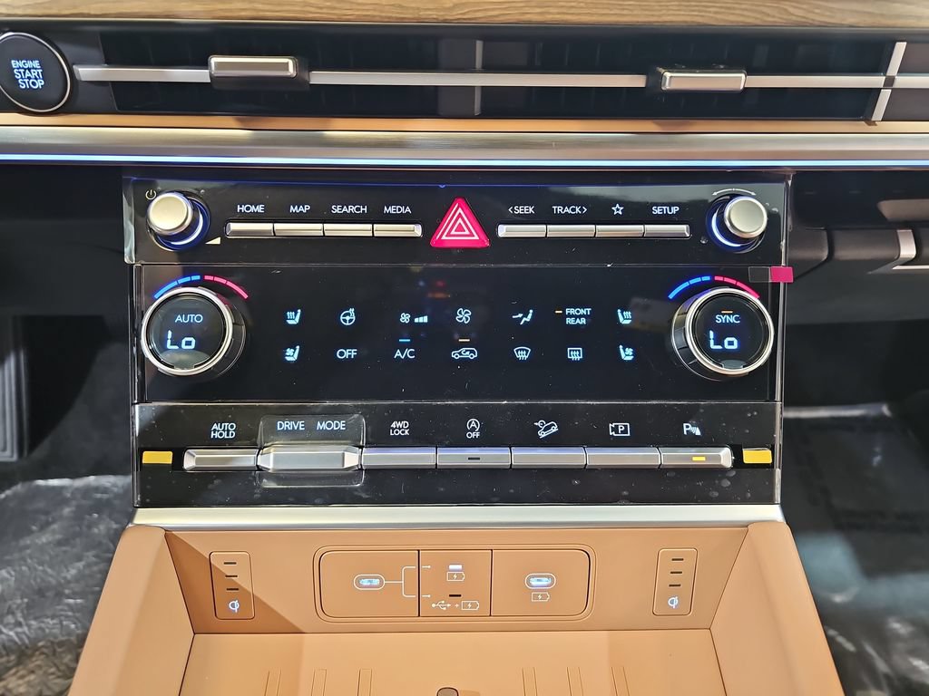 New 2026 Hyundai Santa Fe Limited AWD/4WD image 25