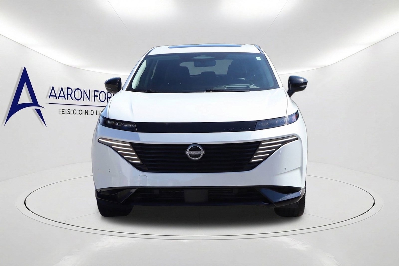 Used 2025 Nissan Murano Platinum w/ Cargo Package AWD/4WD image 2