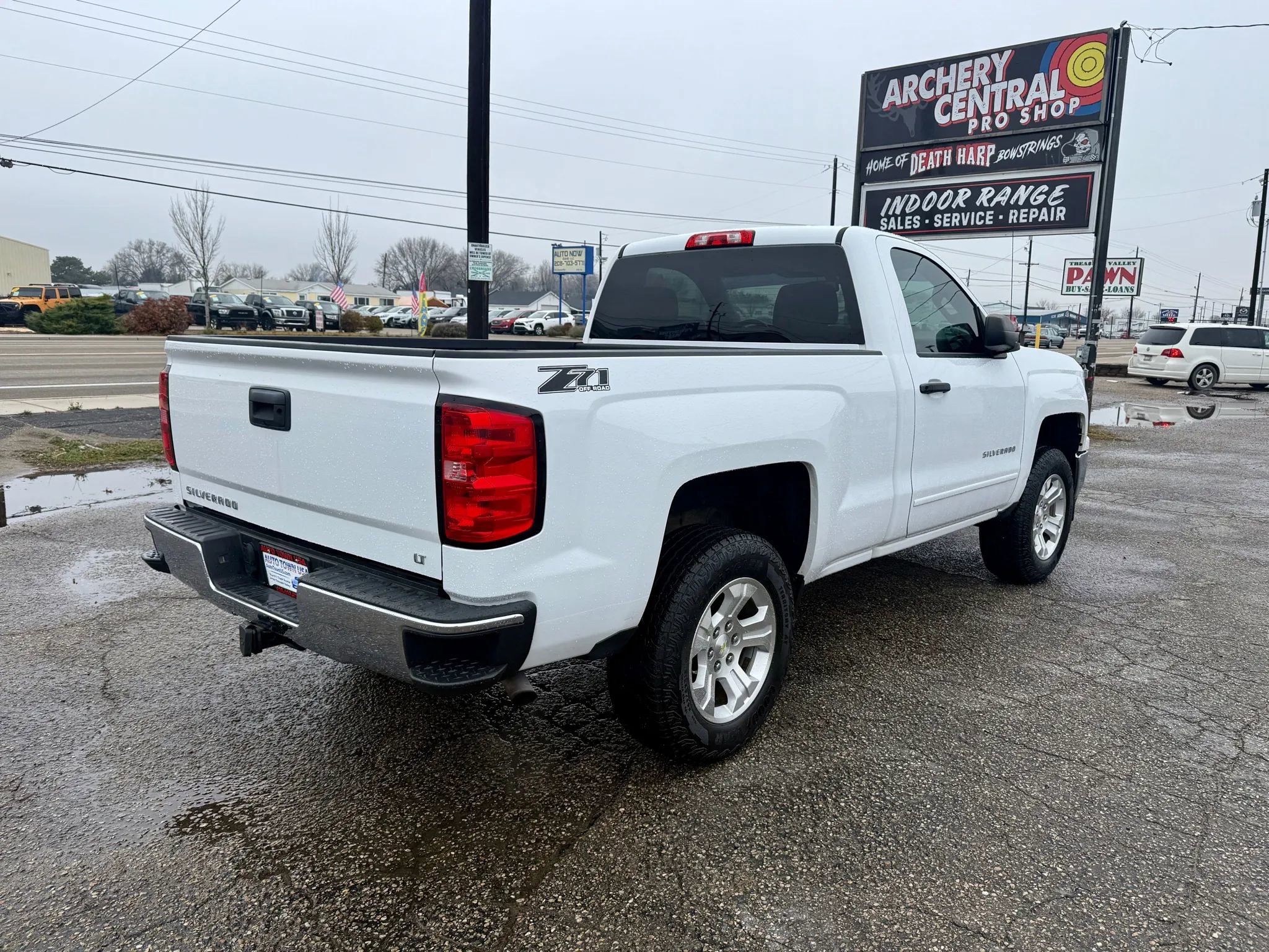 Used 2015 Chevrolet Silverado 1500 LT w/ LT Convenience Package image 5