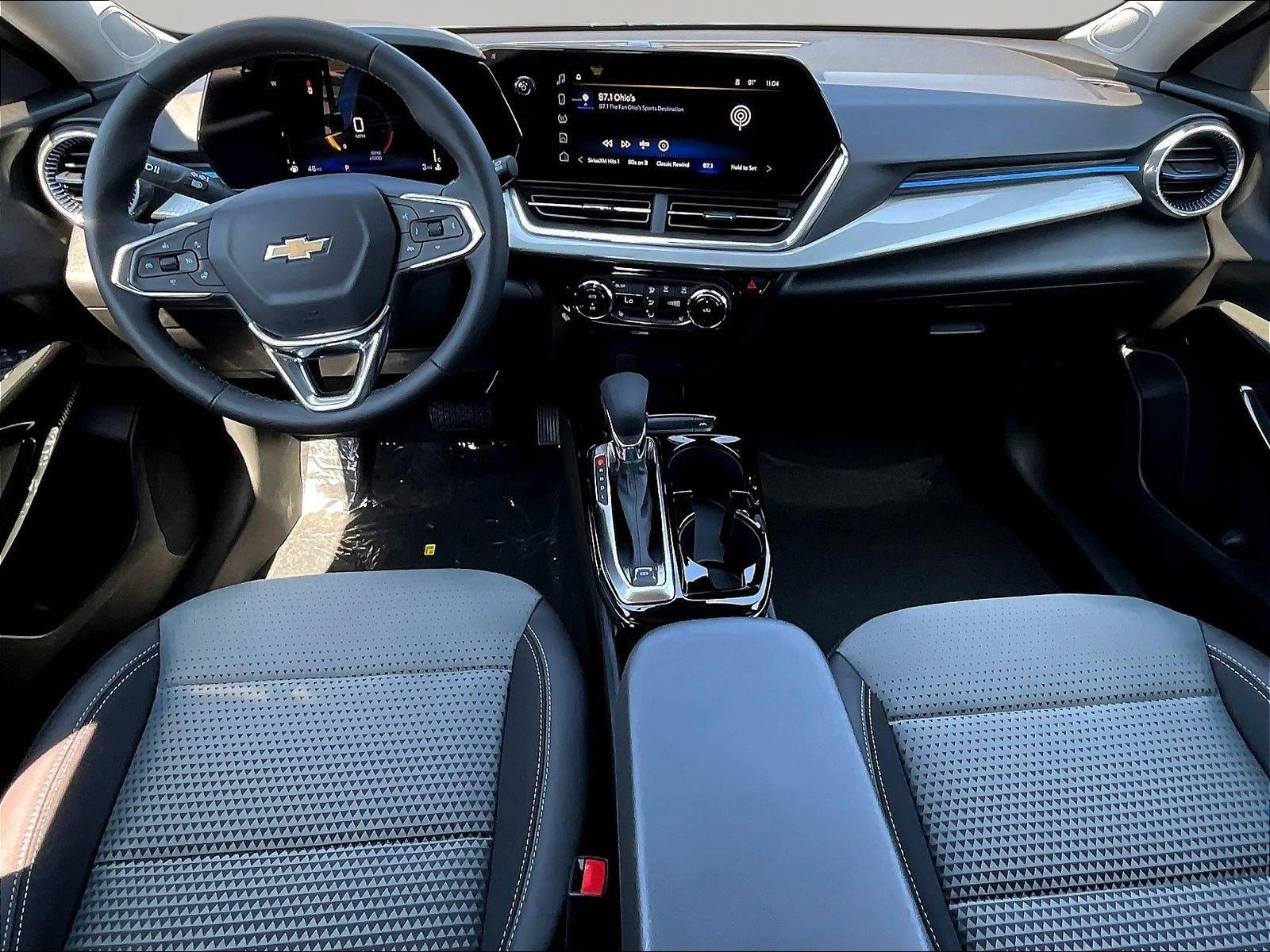 New 2026 Chevrolet Trax LT w/ Driver Confidence Package FWD image 10