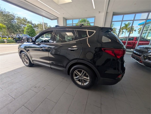 Used 2017 Hyundai Santa Fe Sport image 10