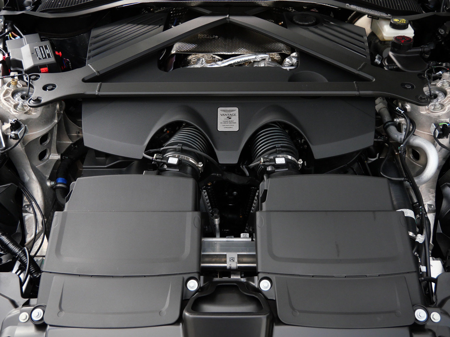 New 2026 Aston Martin V8 Vantage S RWD image 26