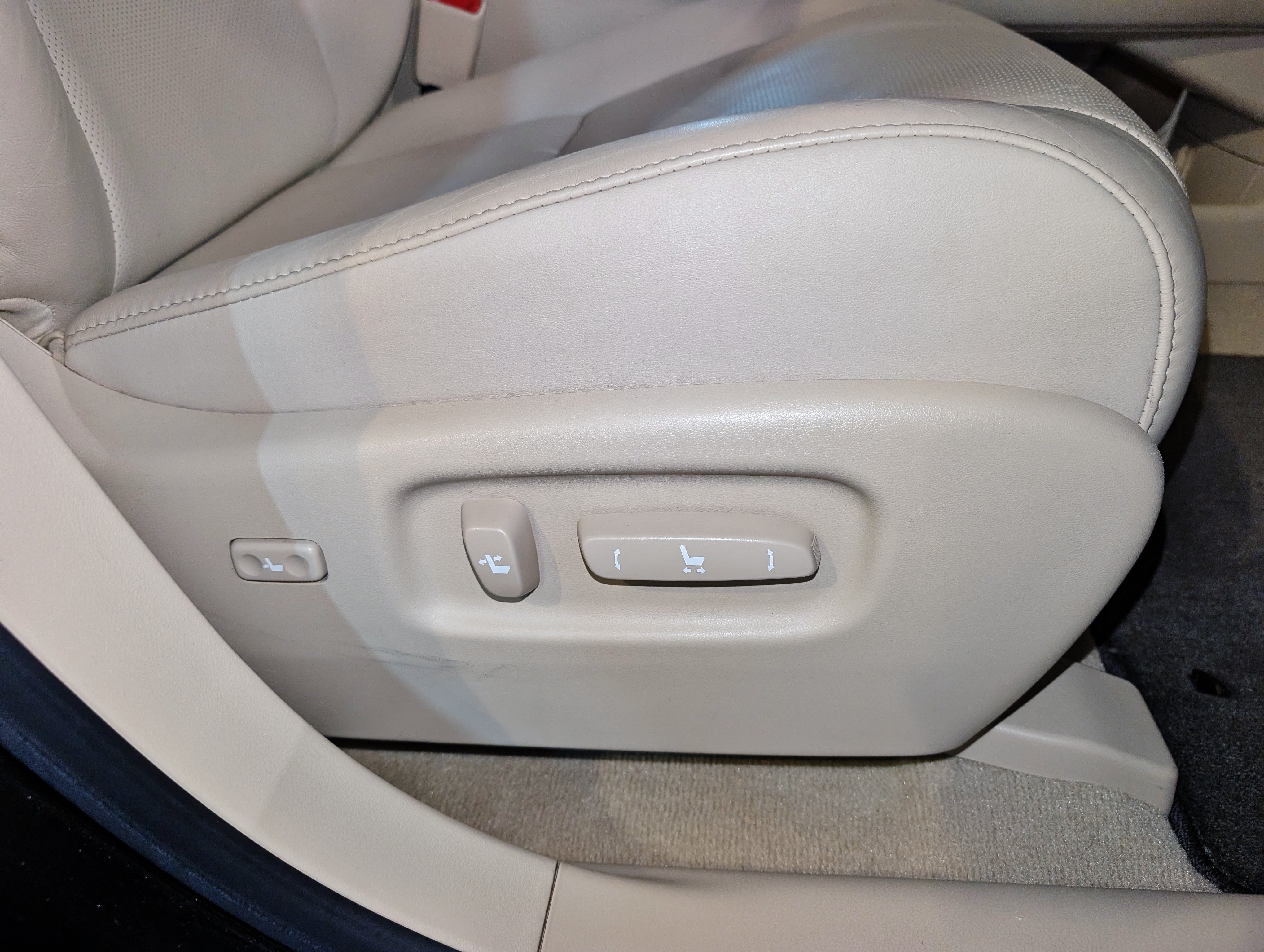 Used 2012 Lexus RX 350 AWD w/ Premium Pkg image 29
