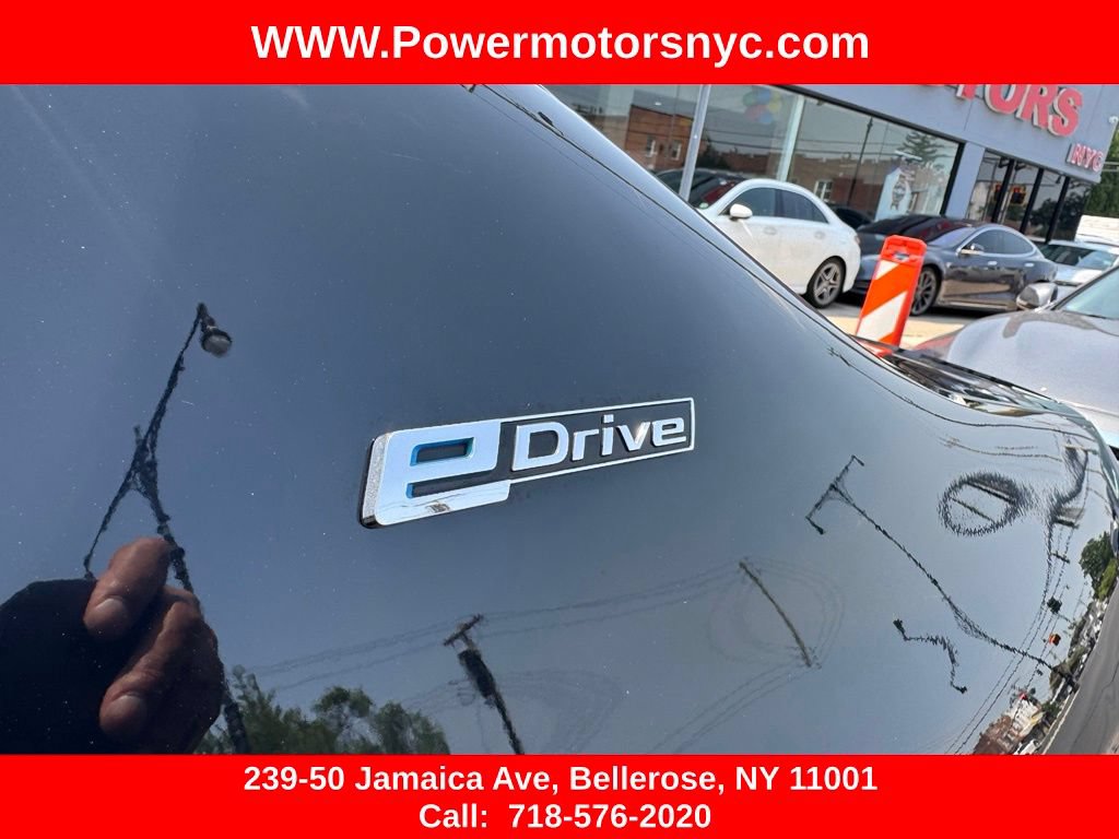Used 2019 BMW 530e w/ Convenience Package RWD image 14