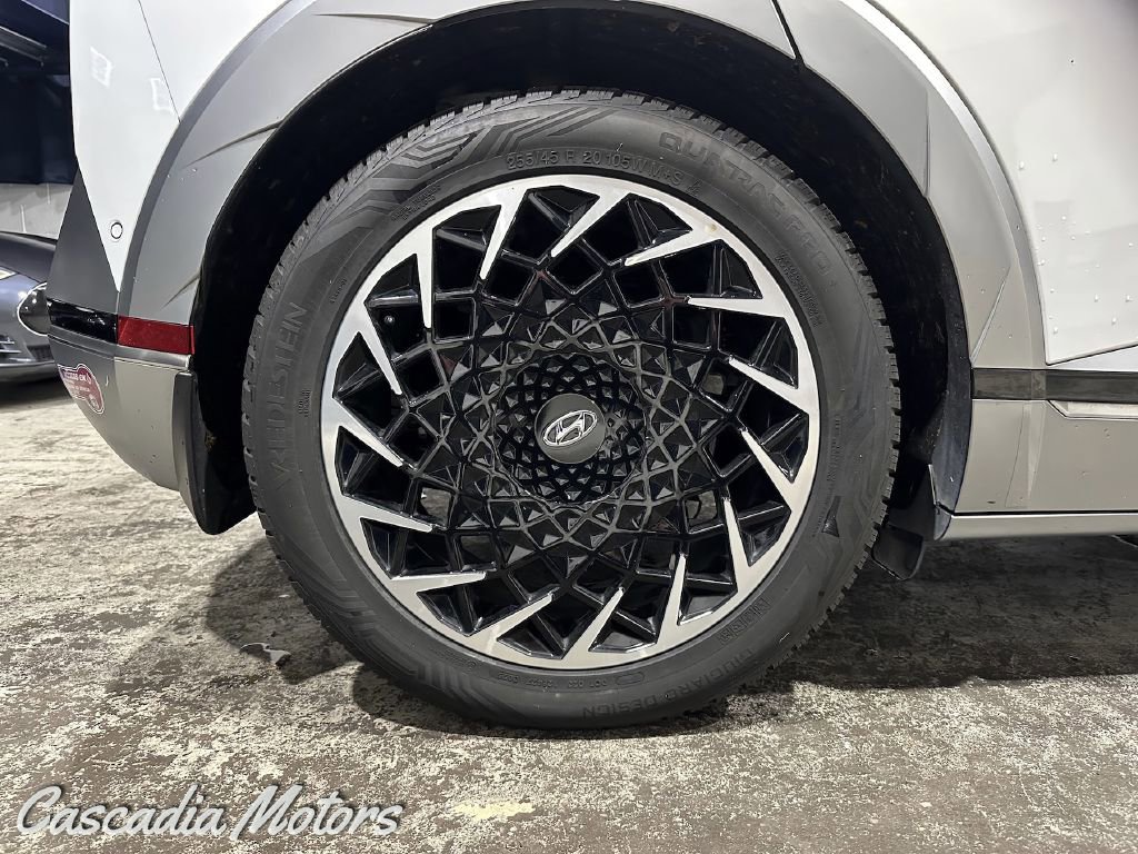 Used 2022 Hyundai Ioniq 5 Limited image 32