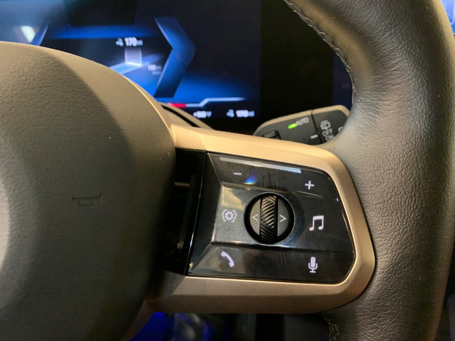 Used 2024 BMW iX M60 image 20