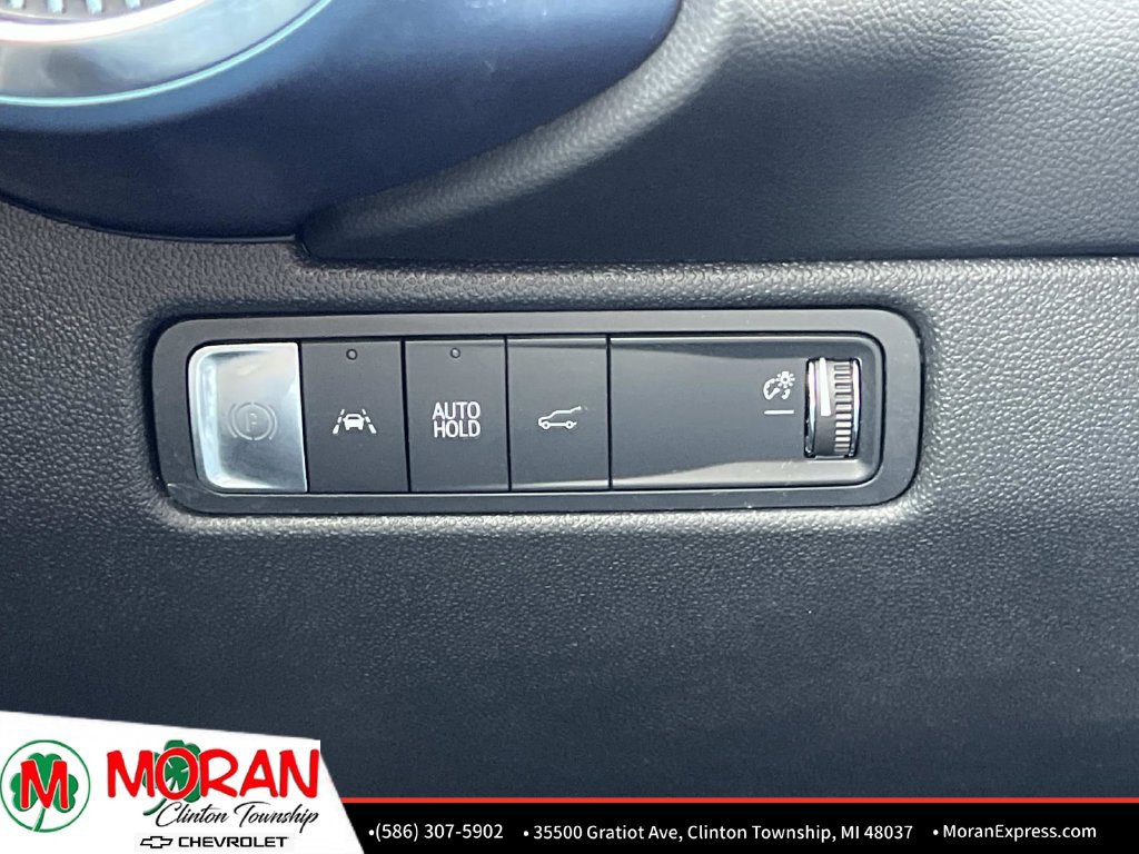 Used 2024 Chevrolet Equinox EV LT FWD image 27