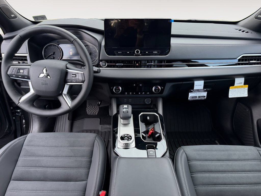 New 2026 Mitsubishi Outlander AWD image 10