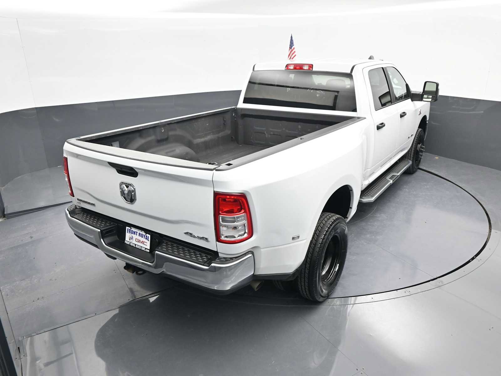 Used 2024 RAM 3500 Big Horn image 26