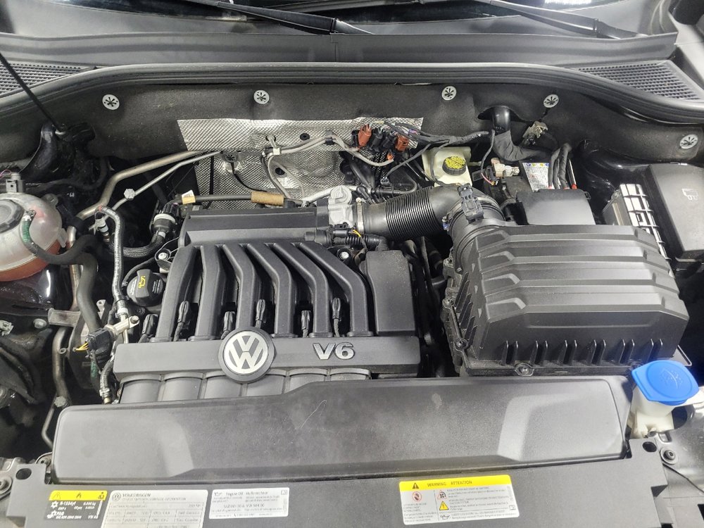 Used 2021 Volkswagen Atlas Cross Sport SE w/ V6 Towing Package image 30