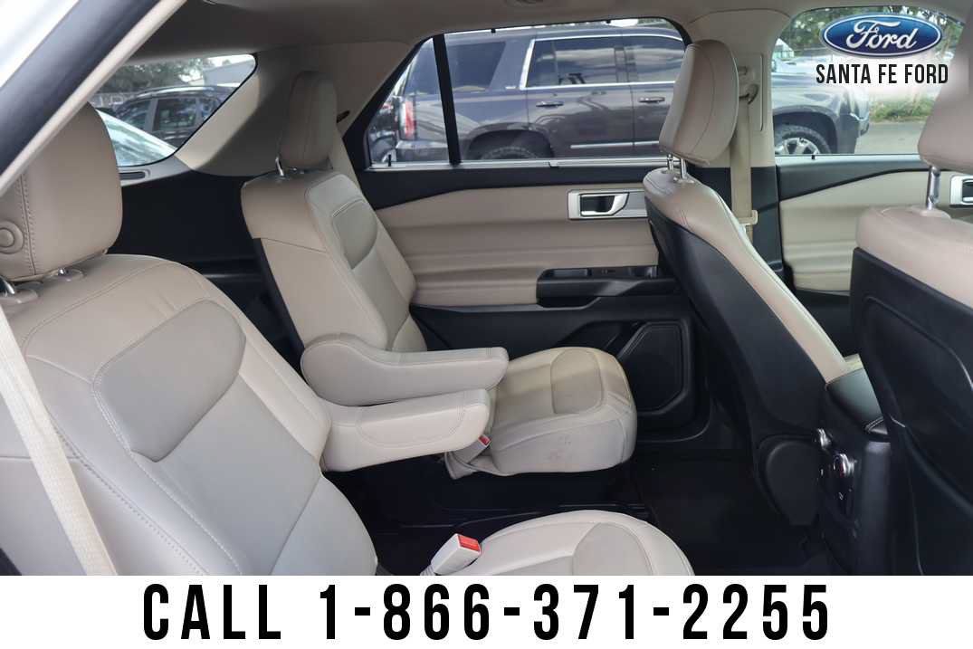 Used 2020 Ford Explorer Limited w/ Class III Trailer Tow Package RWD image 26