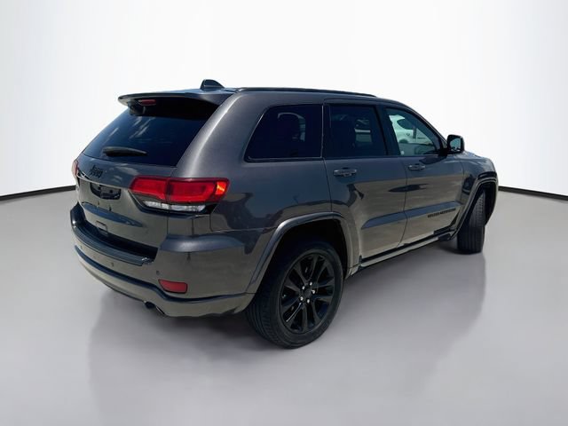 Used 2021 Jeep Grand Cherokee Laredo X RWD image 8